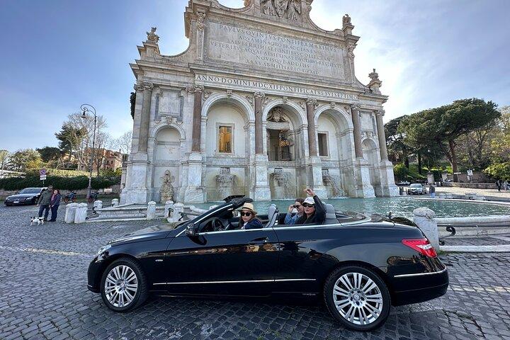 Tour privado en descapotable en Roma