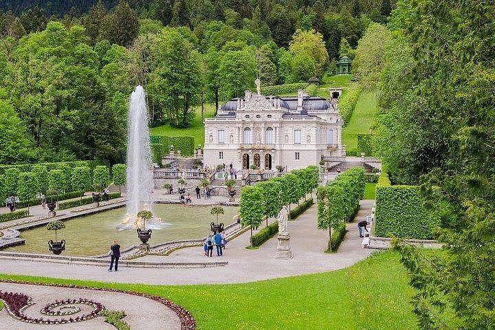 Private Linderhof Palace Tour – Entry + Optional Grotto & Coaster