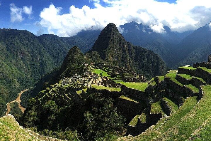 Machu Picchu Day Trip From Cusco By Panoramic Vistadome Train