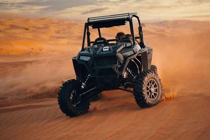 Desert Safari Dubai With High Speed Dune Buggy And Dinner in 5 Star Camp