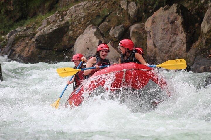Whitewater Rafting Fiume Sarapiqui Classe 3-4 Fortuna a San Jose