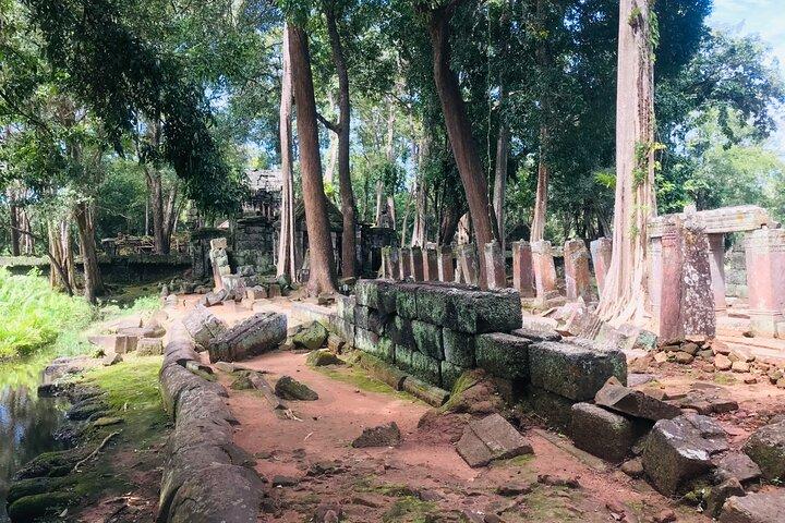 1 - Journée Banteay Srei, Beng Mealea et Tonle Sap Visite du Grand Lac