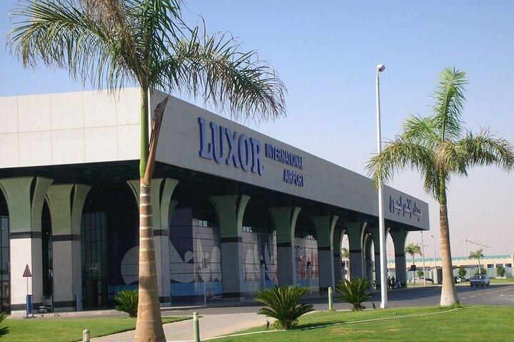 Luxor naar Cairo of vice ( Privé Transfer )