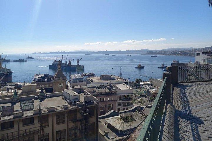 バルパライソとビニャ デル マール ツアーとカサ ブランカ バレー ワイン ショップ
