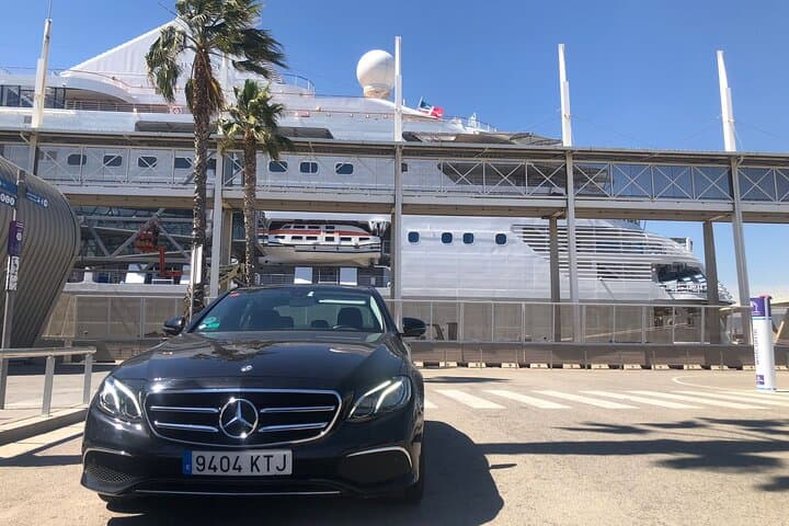 Private Transfer in Cruise Port and BCN Airport