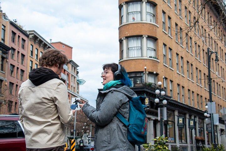 Self-Guided Smartphone Walking Tour i Gastown