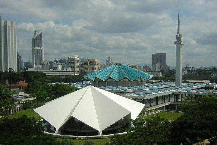 Kuala Lumpur City Tour (8 hours)