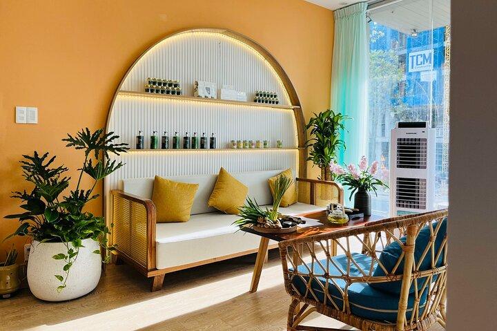 Da Nang: Privat 90 minutters aromamassage af Trees Spa