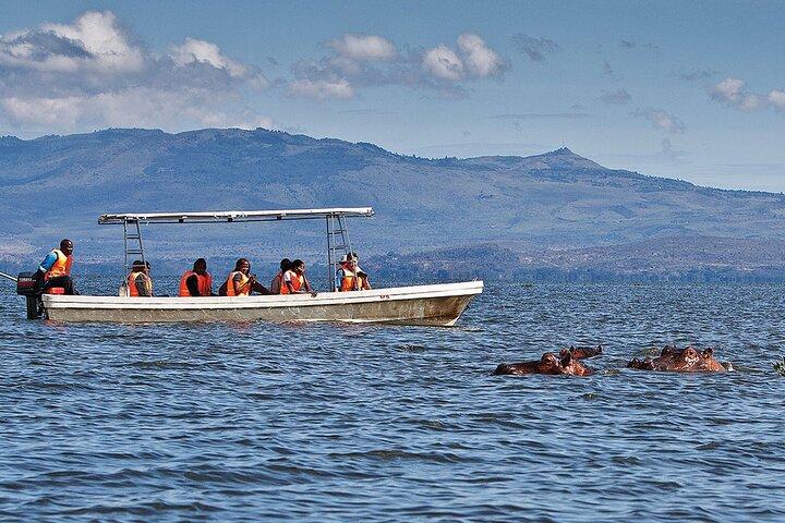 Hells Gate and Lake Naivasha Guided Bike Tour From Nairobi