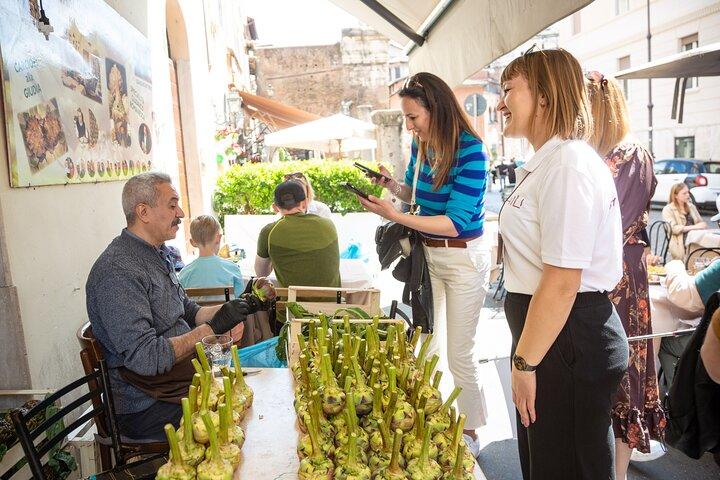 Excursão gastronômica de rua em Roma Coma como um local