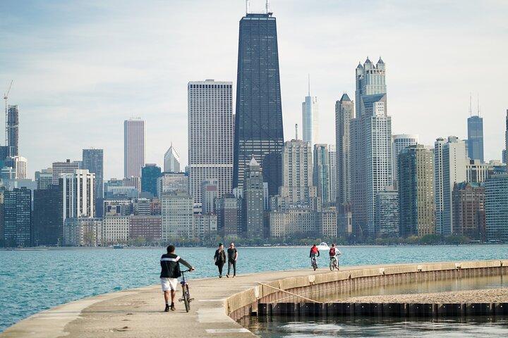 Rolig Chicago cykeltur med pizza, varmkorv, muffins och öl