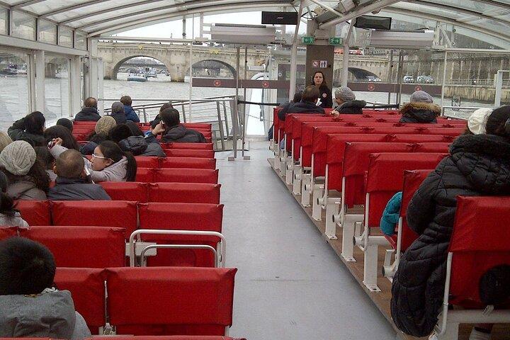 Riviercruise op de Seine met commentaar 1 uur