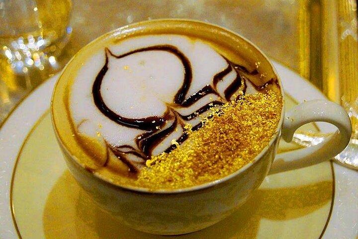 Stadstour door Abu Dhabi met gouden koffie: een voorproefje van luxe en cultuur