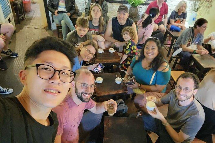Hanoi Walking Street Food Tour With Real Foodie & Egg Coffee