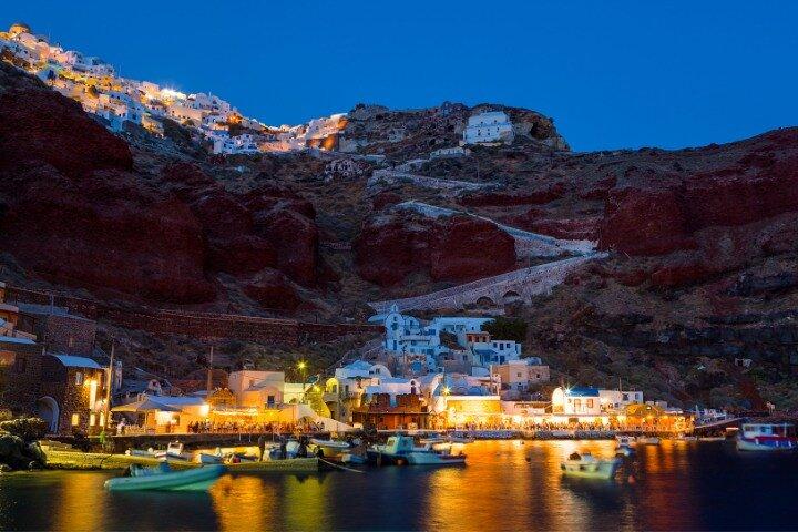 Privat Oia och Ammoudi Sunset Experience