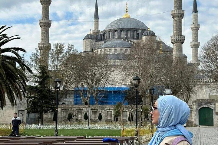 Best of Istanbul: Hagia Sophia,Blue Mosque,Topkapi Palace &Bazaar