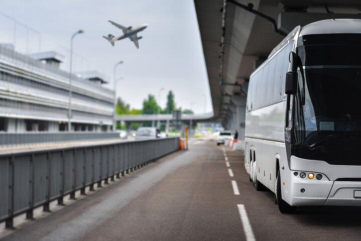 アルメニア到着または出発送迎: エル・エデン空港