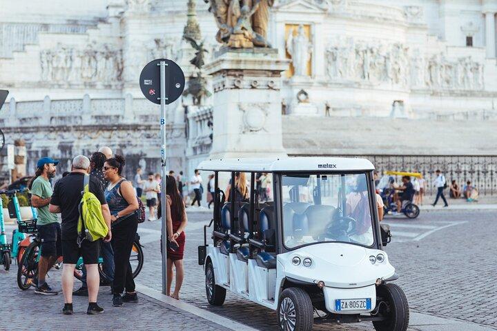Privé-avondgolfkarrondleiding door Rome met Aperitivo
