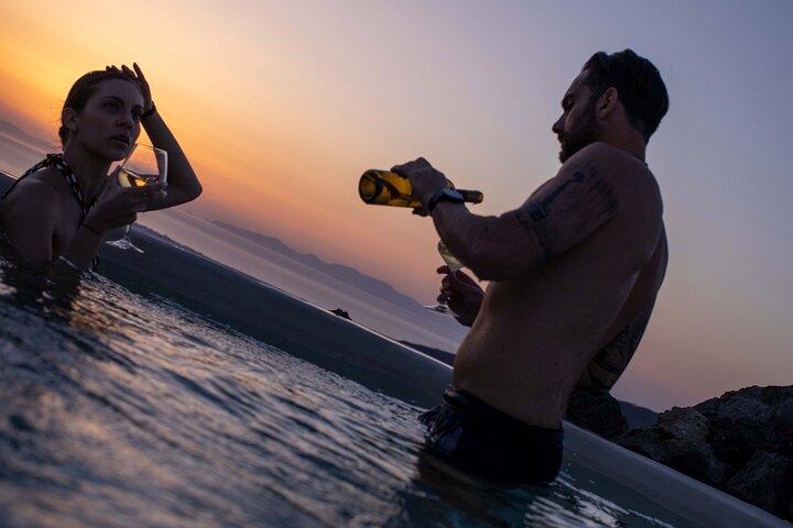 Volcanic Hot-Tub with Caldera View for Ultra-Romantic Couples