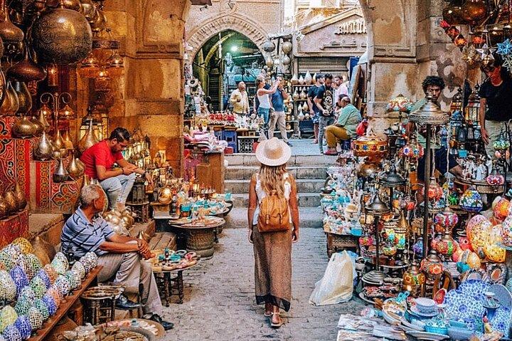Full Day Guided Layover Tour from Cairo Airport