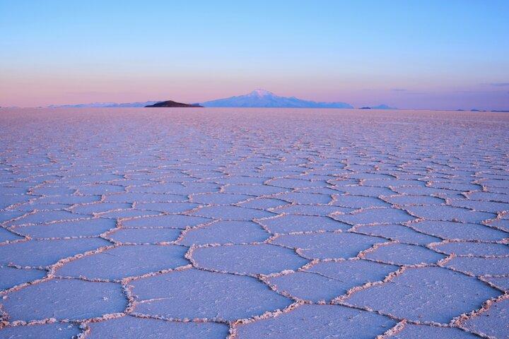 3-tägige private Tour in den Salzwüsten von Uyuni und der farbigen Lagune