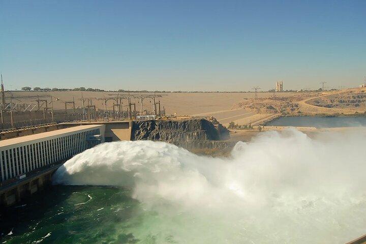 Explore Assuã com excursão de dia inteiro saindo de Luxor