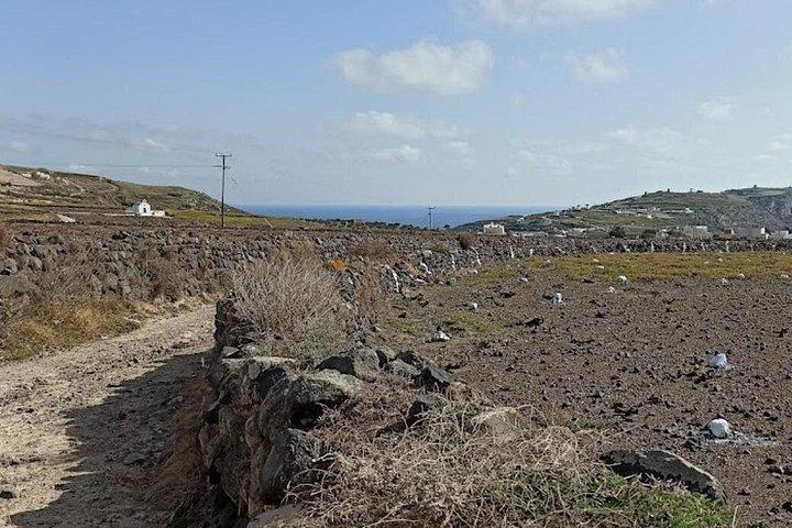 サントリーニ島の村、ワイン街道、隠れた名所 - グランド ハイキング