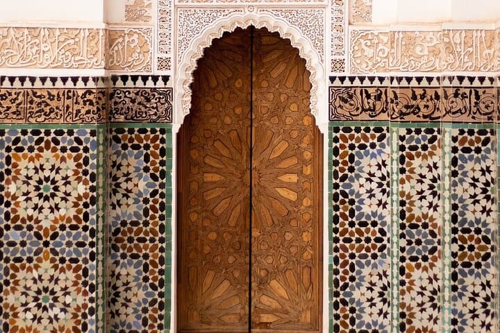 Marrakech Highlights : Palaces, Medina & Souks with Local Expert