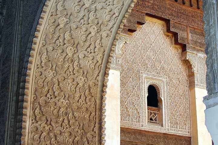 Marrakech Highlights : Palaces, Medina & Souks with Local Expert