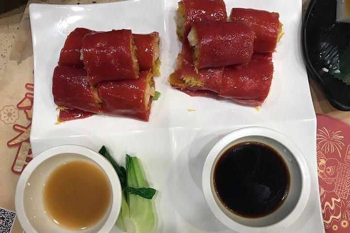 Tour gastronómico privado de Guangzhou Yumcha y exploración del mercado de alimentos local