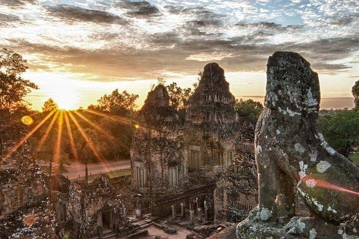 Angkor Temple Tour with Sunset - Small Group