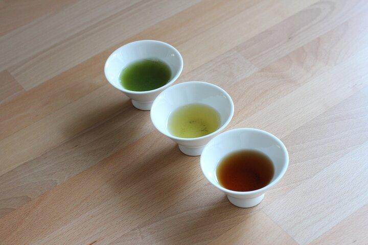 日本茶の試飲セッション：抹茶、煎茶、玉露