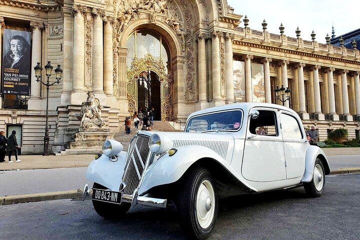 Halbtägige Paris-Tour im Oldtimer und Moulin Rouge
