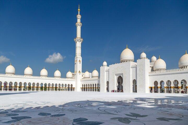 Abu Dhabi Mosque Tour With Qasr Al Watan & Louvre Museum