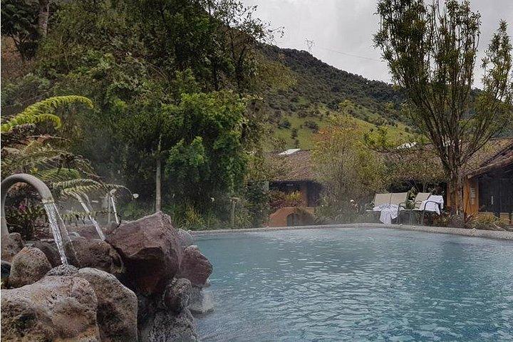 Cotopaxi Volcano & Papallacta Hot Springs – Nature & Relaxation