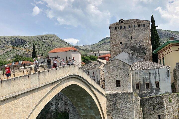 Ganztägige private Tour zu den Wasserfällen von Mostar und Kravice.
