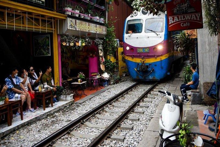 Privétour van een halve dag door Hanoi: Train Street en alle hoogtepunten