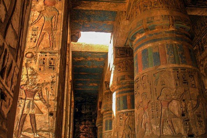 Private Tour to Habu Temple, Deir el-Medina from Luxor