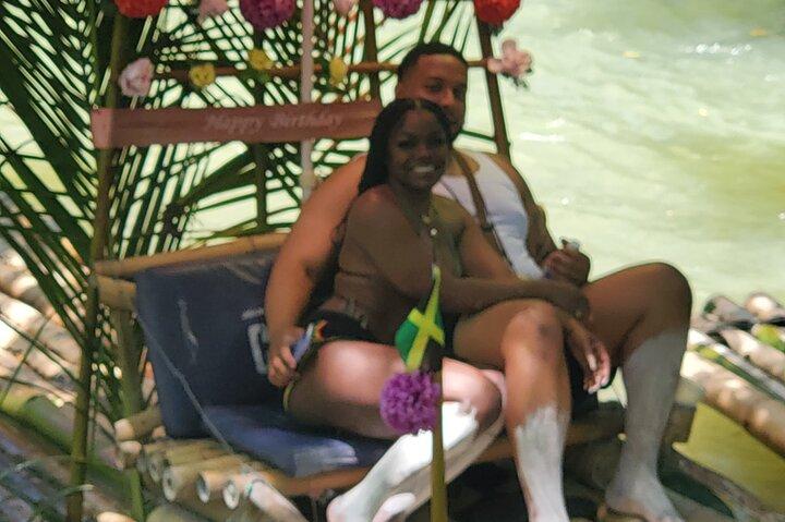 rafting em bambu com massagem nos pés em calcário