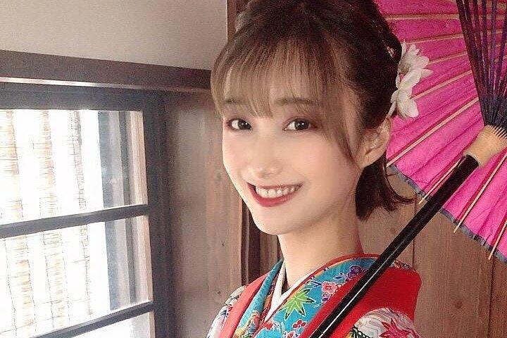Costumi tradizionali giapponesi "Kimono", "Yukata", "Ryuso" Corso di fotografia (Acconciatura, Rossetto, Vestizione e Servizio fotografico)