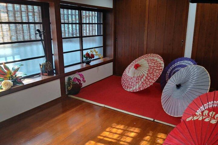 Costumi tradizionali giapponesi "Kimono", "Yukata", "Ryuso" Corso di fotografia (Acconciatura, Rossetto, Vestizione e Servizio fotografico)