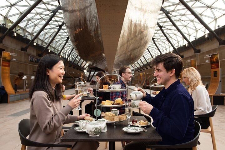 Nachmittagstee und Besuch des Cutty Sark Ship in London