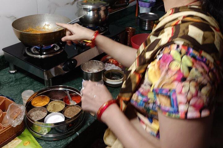 Jodhpur Private Cooking Class With Family