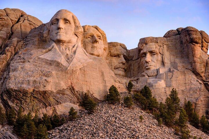 Tour di 7 giorni di Grand Teton, Yellowstone, Devils Tower e Mount Rushmore