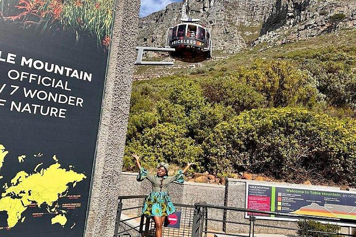 Robben Island & Table Mountain Tour with Hotel Pickup & Drop-off