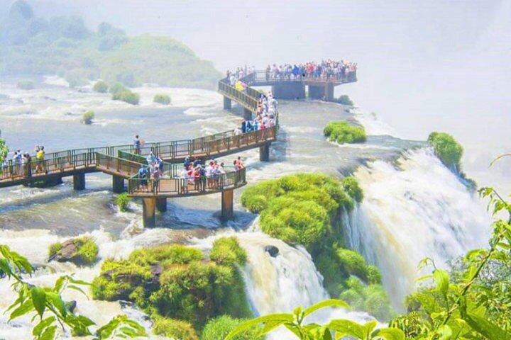 Argentijnse & Braziliaanse watervallen Privétour van een hele dag met tickets