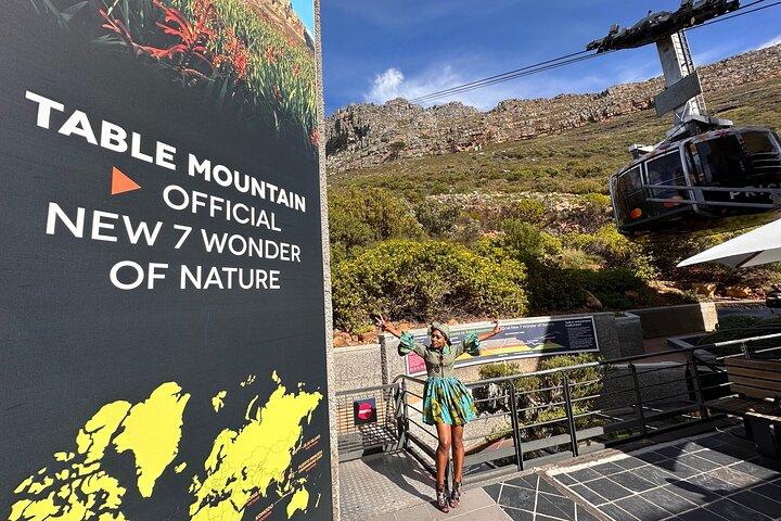 Visite privée d'une journée complète de Table Mountain, Kirstenbosch et Constantia Winelands