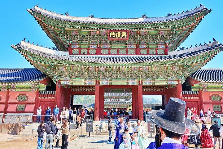 Tour Privado: Palácio Real e Aldeias Tradicionais usando Hanbok