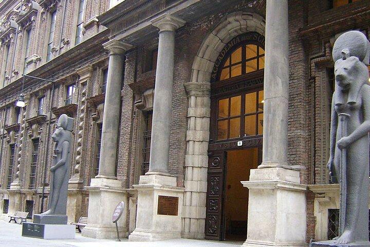 Visite à pied audioguidée privée à Turin