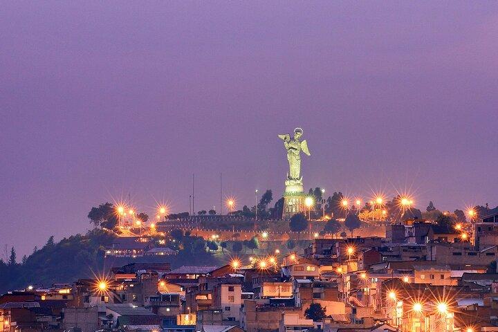 Quito : Private Custom Walking Tour With A Guide (Private Tour)
